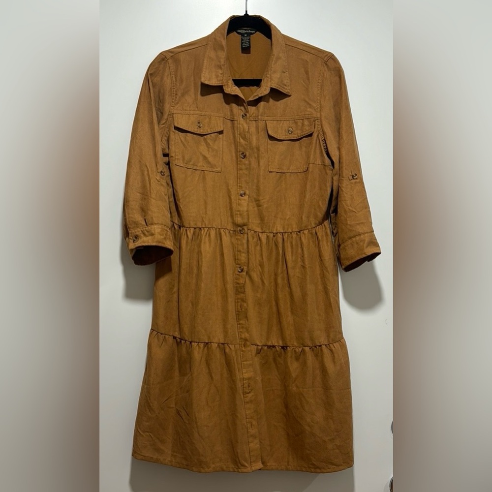 Fall brown women’s casual dress. Size M.